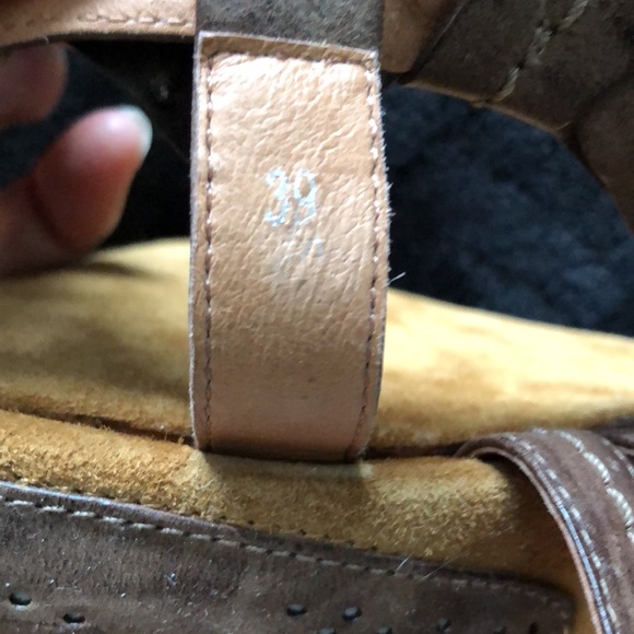 Strappy leather platform sandals - Picture 4 of 5